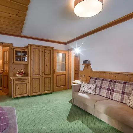 Alpenschlössl Apartment *